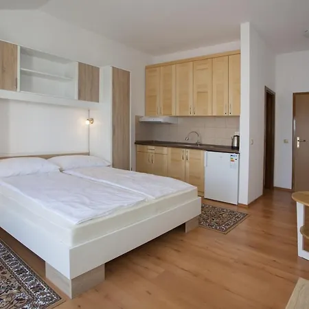 Zavode 11786b * Lokva Rogoznica