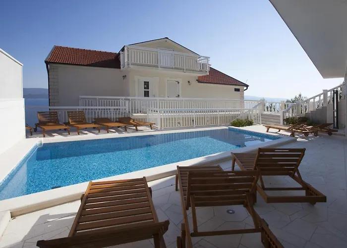 Zavode 11786b 洛克瓦罗戈兹尼察