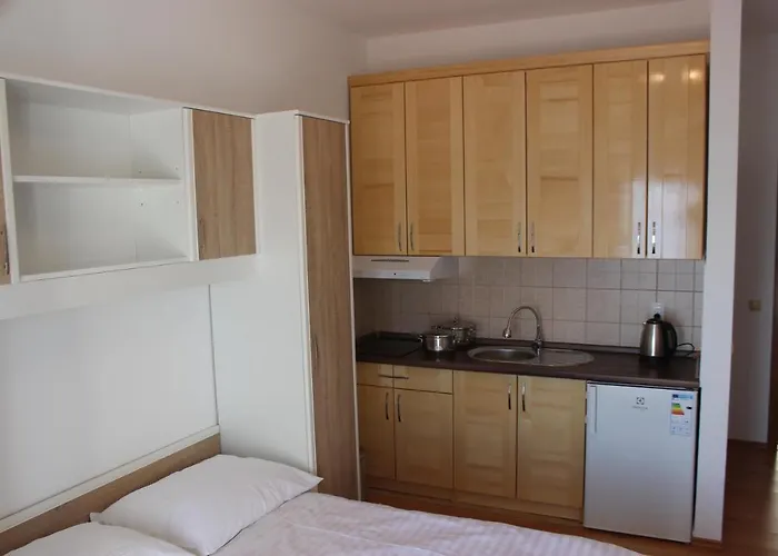 Zavode 11786b 公寓